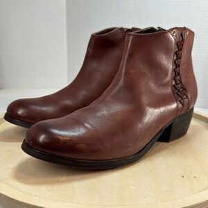 Clark’s Maypearl Fashion Ankle Booties Mahogany Brown Size 9